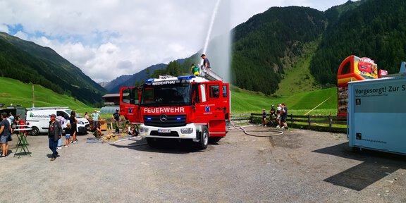 Vorführung FF-Niederthai - Sommernachtsfest und Blaulichttag in Niederthai