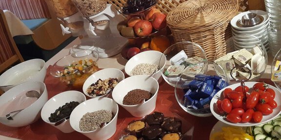 Frühstücksbuffet - Gasthof Weißkugel - Vent