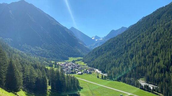Gries Ausblick Dorf - Nicole Klotz