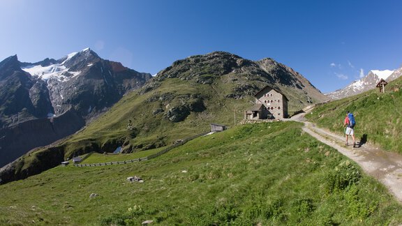 Martin-Busch-Hütte - Katharina Schatz