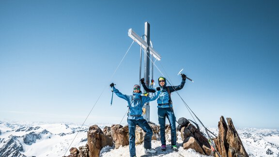 Summit happiness - Bianca Klotz