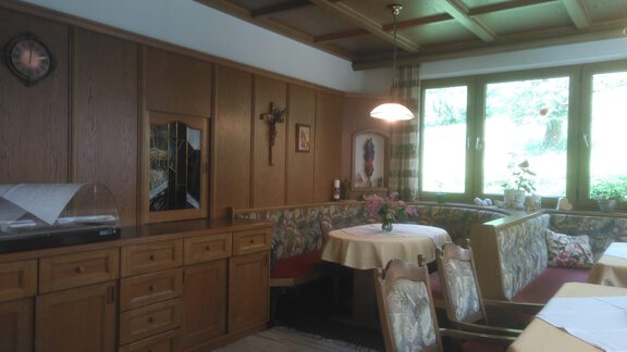 gemütlicher Frühstücksraum - Haus Bergkristall - Gries