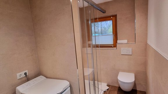 Badezimmer EG - Ferienhaus Ambach - Haiming