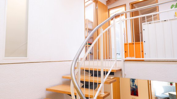 Wendeltreppe - Verbindung zum 1. Obergeschoß - Haus Neu-Ambach - Haiming