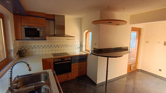 Küche (2) - Krumm & Schief Appartments - Haiming