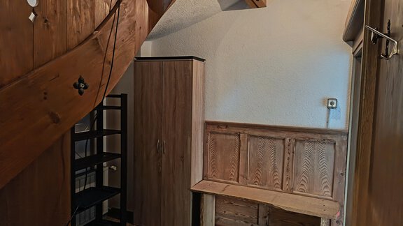 Garderobe - Krumm & Schief Appartments - Haiming