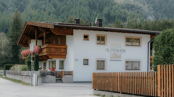Sommer 2 - Alpenheim Lina - Huben
