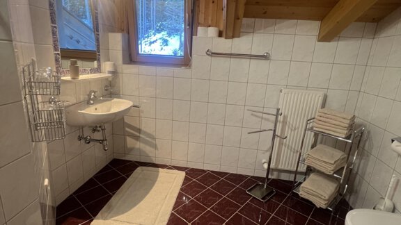 Badezimmer 2 Apartment Tirol - Apart am Waldrand - Huben