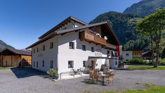 Apart Letta - mit gemütlichem Außenbereich - Huben