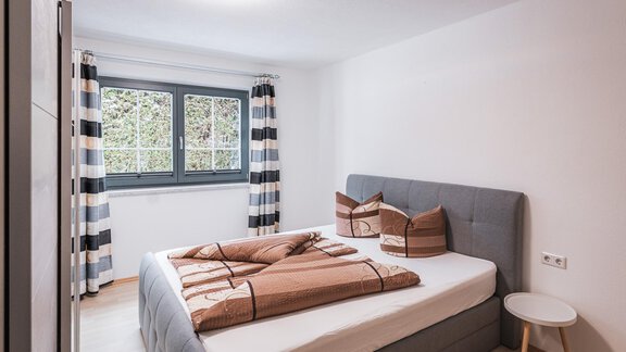 Doppelbett - APART Naturcamping Kuprian - Huben