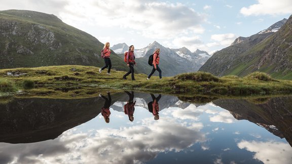 Hiking - Appartements Alpenrose - Huben
