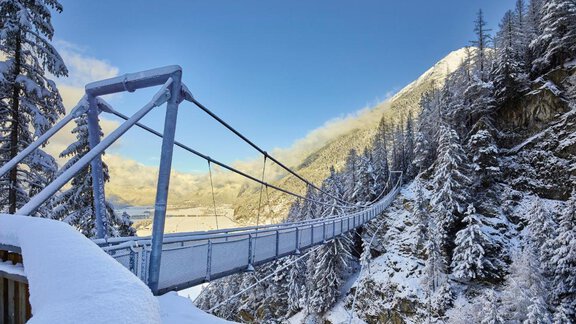 Hängebrücke Burgstein - Berghaus Praxmarer - Huben