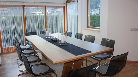 Großer Esstisch - Chalet Mühle - Huben