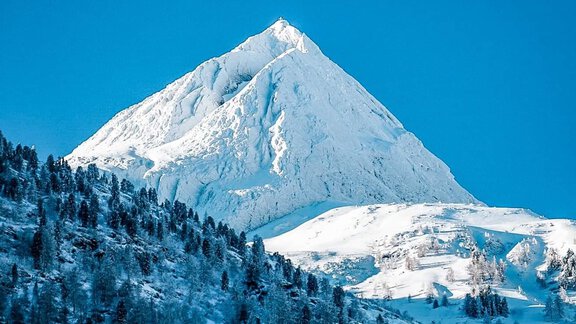 Aussicht Hausberg Winter - Ferienwohnungen Stabentheiner - Huben