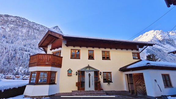 Ferienwohnungen Stabentheiner Winter - Huben