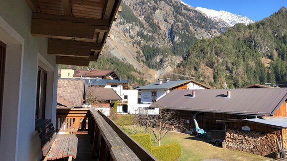 Balkon und Aussicht - Haus Thomas - Huben