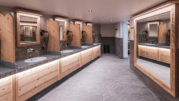 Sanitäranlagen Natur Camping Kuprian Ötztal - Naturcamping Kuprian - Ötztal - Huben