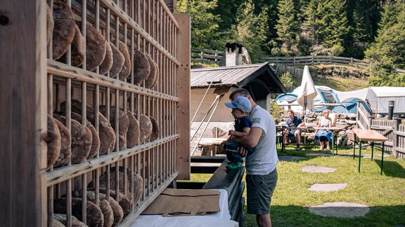 Brotbacken Natur Camping Kuprian - Naturcamping Kuprian - Ötztal - Huben