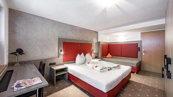 Komfortzimmer - Pension Granbichler - Huben