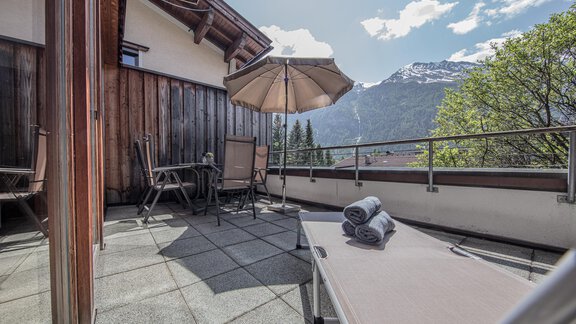 App_Sandro_Terrasse_003 - Alpenapart Grüner - Längenfeld