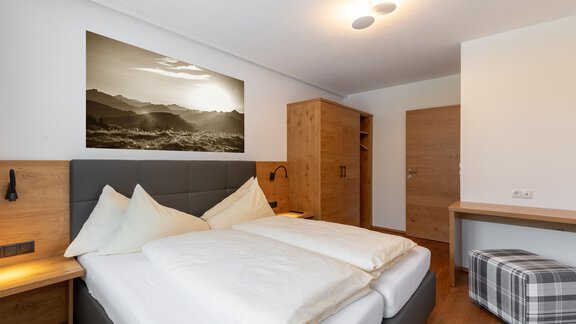 Doppelschlafzimmer - Alpenappartement Central Valley Penthouse - Längenfeld