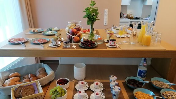 buffet - alpinea - Längenfeld