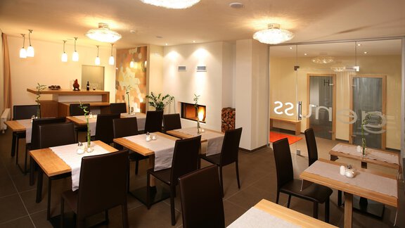 frühstuecksraum_01 - alpinea - Längenfeld