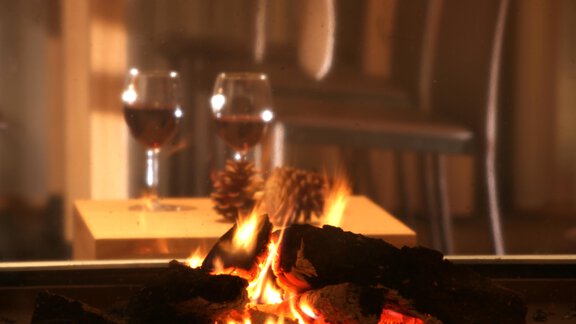 kaminfeuer - alpinea - Längenfeld