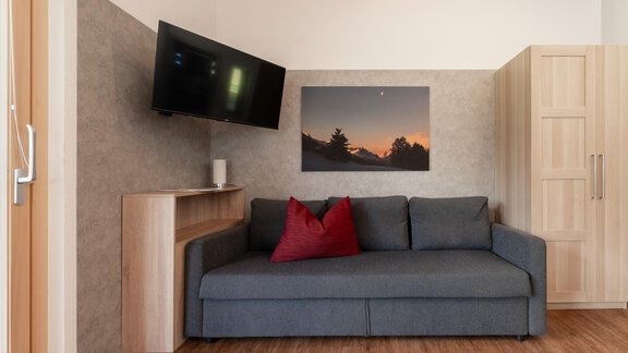 Schlafcouch im Wohnzimmer - Apart Berggefühl - Längenfeld