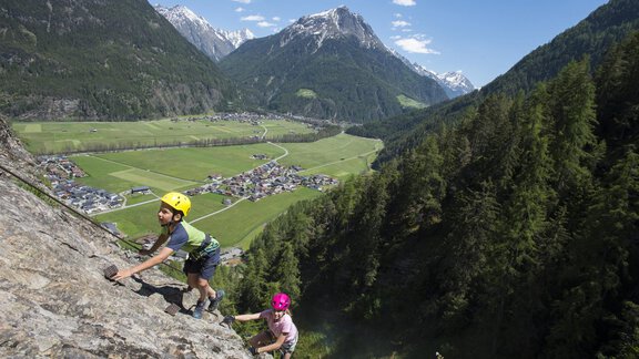 Klettersteig Lehner Wasserfall - Appartement Claudia - Längenfeld