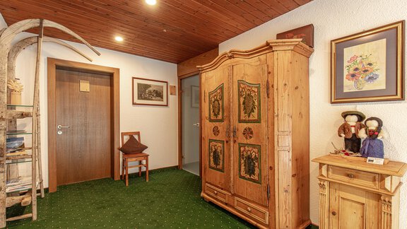 Treppenhaus - Appartement Rosengarten - Längenfeld