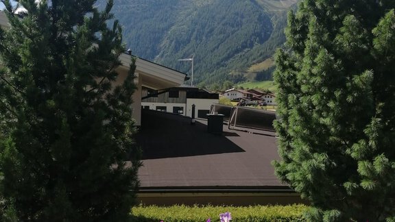 Blick vom Balkon Richtung Hahlkogel - Appt. Gritsch Marlies - Längenfeld