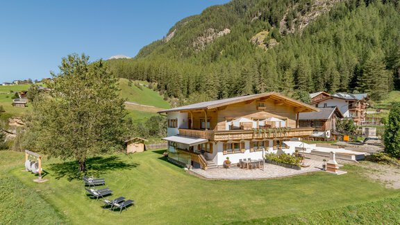 Chalet Heimatjuwel Sommer - Längenfeld