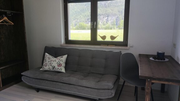 Schlafsofa im Hirsch - Zimmer - Ferienhaus Tami - Längenfeld
