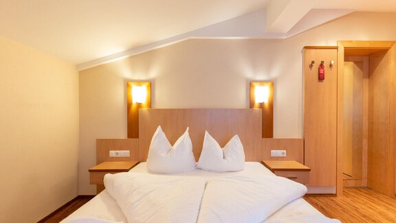 Doppelzimmer - Garni Hanni - Längenfeld