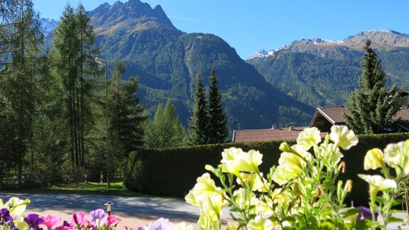 Aussicht  vom Balkon - Gästehaus Judith - Längenfeld
