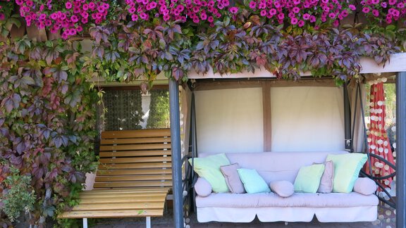 Garten - Schaukel - - Gästehaus Judith - Längenfeld