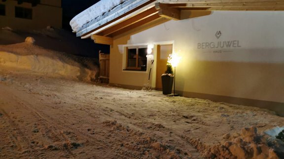 Winter Außenansicht - Haus Bergjuwel - Längenfeld