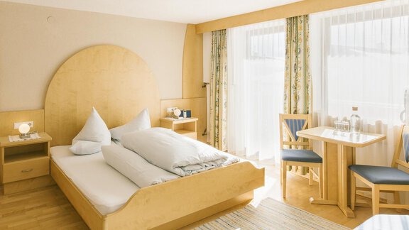 Doppelzimmer - Haus Heidehof - Längenfeld