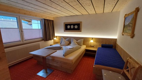 Dreibettzimmer - Haus Helene Prantl - Längenfeld