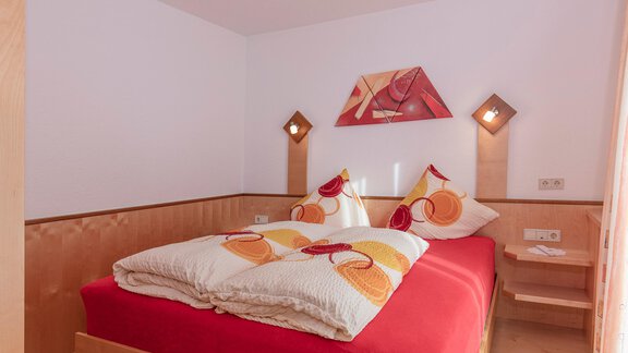 Doppelzimmer mit Ostbalkon - Haus Michael - Längenfeld