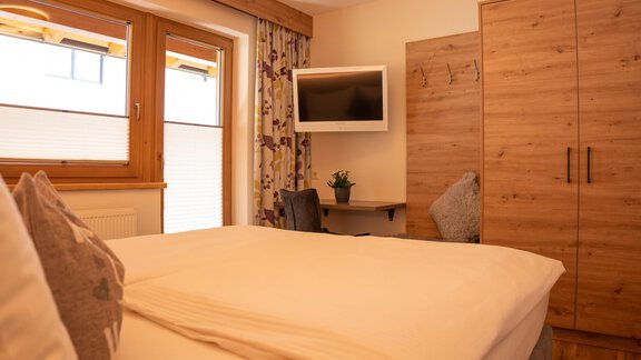Zimmer 2 - Haus René - Längenfeld
