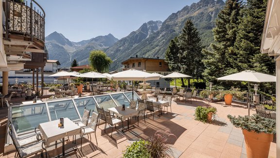 Sonnenterrasse - Hotel Rita - Längenfeld