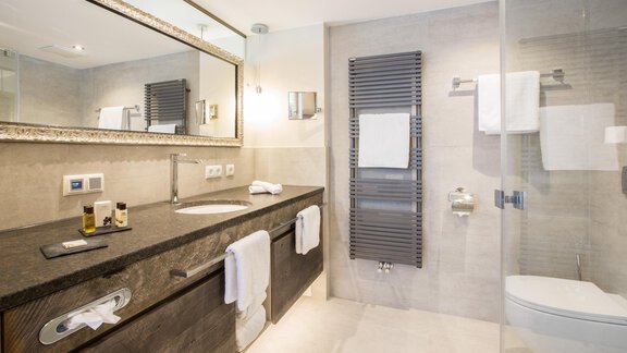 Badezimmer - Hotel Rita - Längenfeld