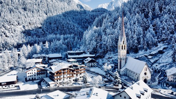 dji_fly_20221123_113104_86_1669199609633_photo_opt - Hotel Stern - Längenfeld