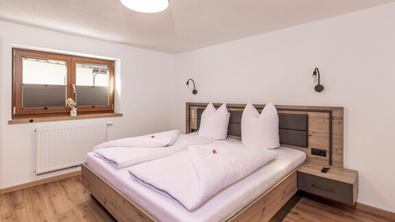 Zimmer EG - Irmas Ferienhäusl - Längenfeld