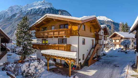 DJI_20231207130427_0627_D-HDR - Landhaus Franzelin - Längenfeld
