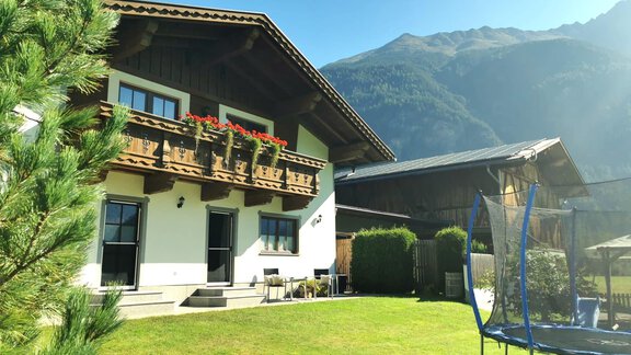 Garten Spielwiese App Hahlkogel - Landhaus Ötztalblick - Längenfeld