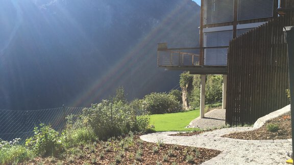 Garten - Urlaub im Containerhaus - Längenfeld