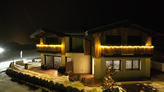 Hausansicht Nacht - Alp Apart Niederthai - Niederthai